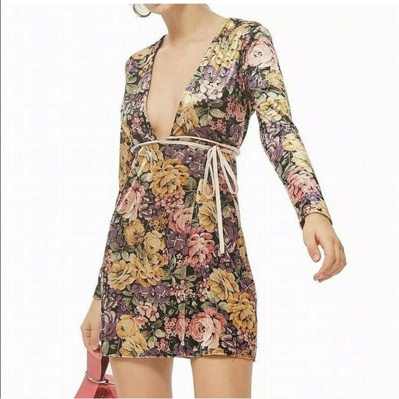 TOPSHOP velvet floral wrap dress - Picture 7 of 7